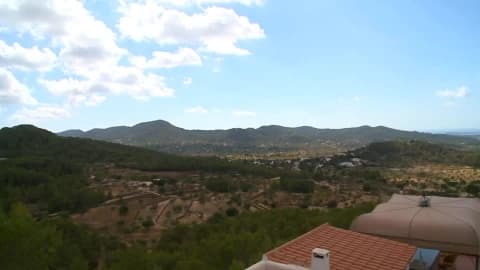 Danika Mori s&rsquo;exhibe dans une Sextape Amateur