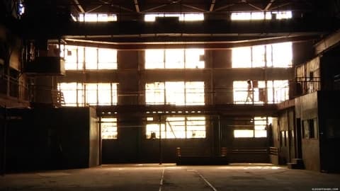 Gangbang pro anale pour une asiatique