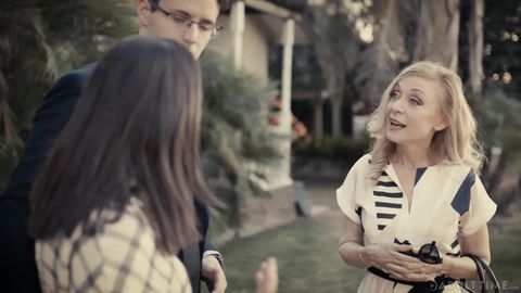 La MILF Nina Hartley baise un mec nerd