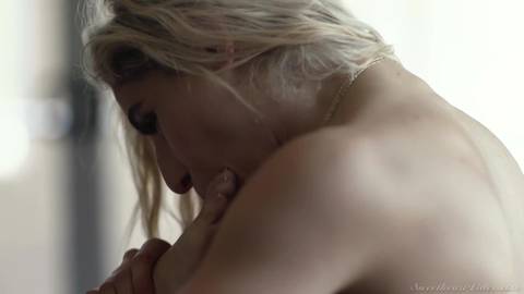 Abella Danger xxx dévore sa copine