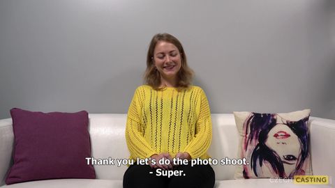 Masturbation en solo dans un Casting porno soft