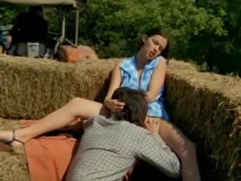 Un Porno Vintage Francais sur un tracteur