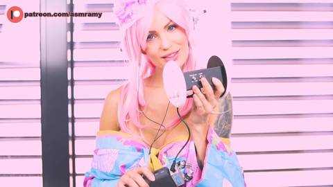 ASMR porn sensoriel où elle simule du léchage