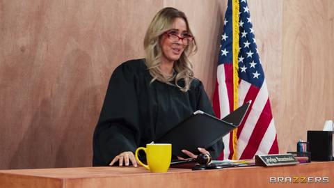 Natalia Starr poursuit Chantal Danielle au tribunal pour Mick Blue